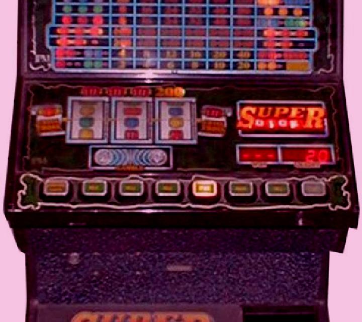 Super Dice slot machine
