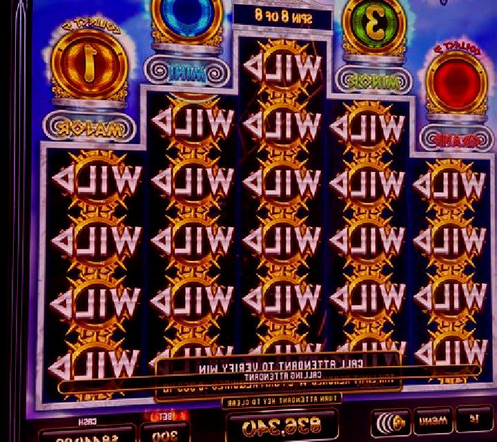 Super Lantern 8s online slot