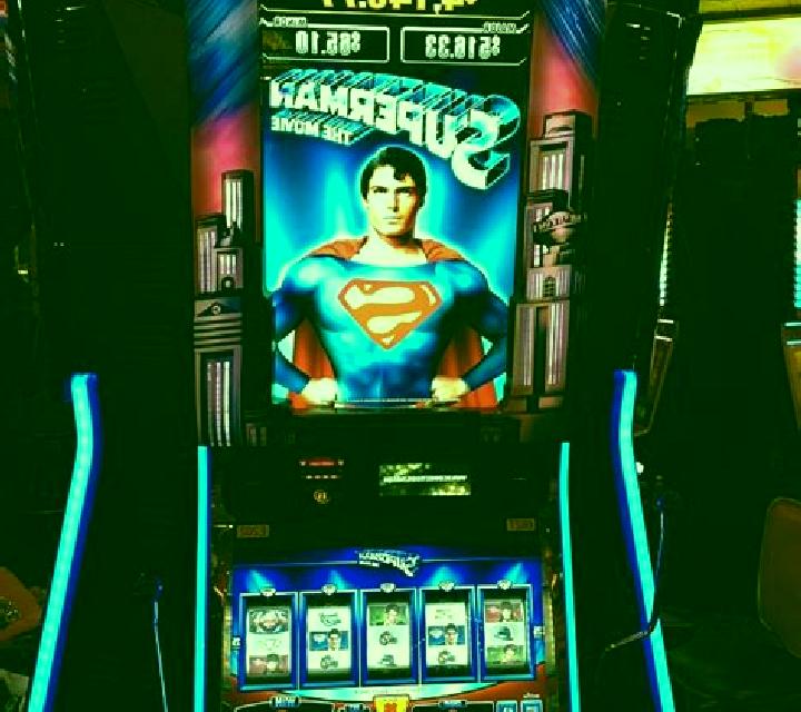 Superman The Movie slot game