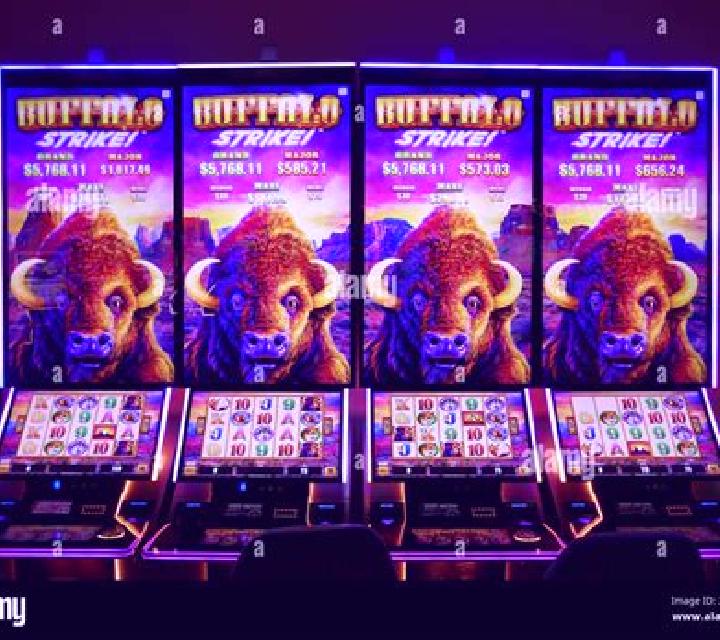 Surge Strike slot machine