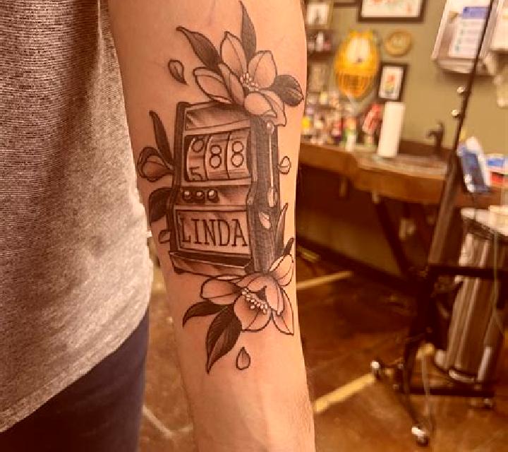 Tattoo Challenge online slot