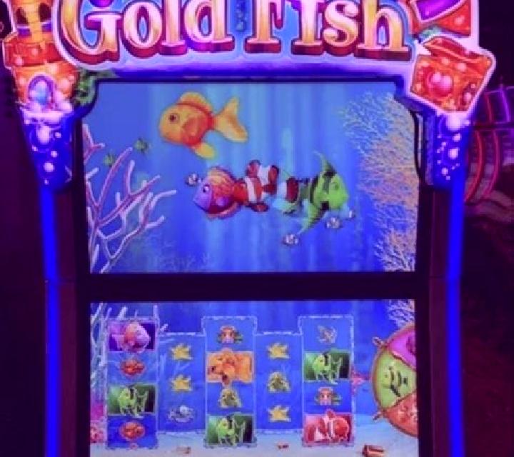 Ten Ton Ways Goldfish slot machine