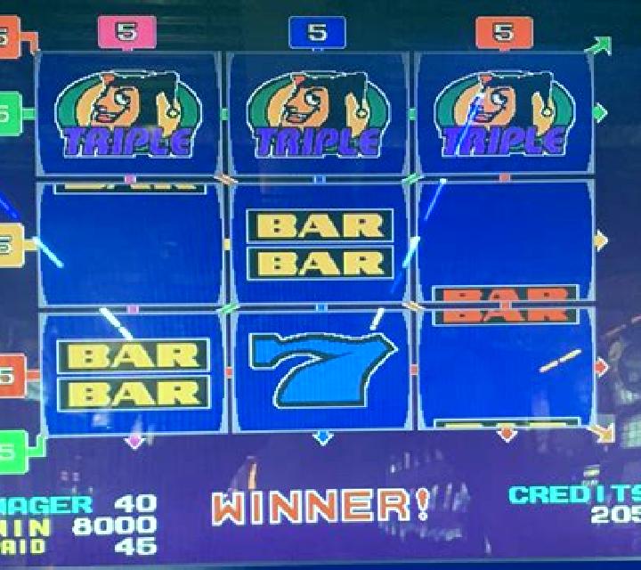 Tens or Better Progressive (iSoftBet) slot machine