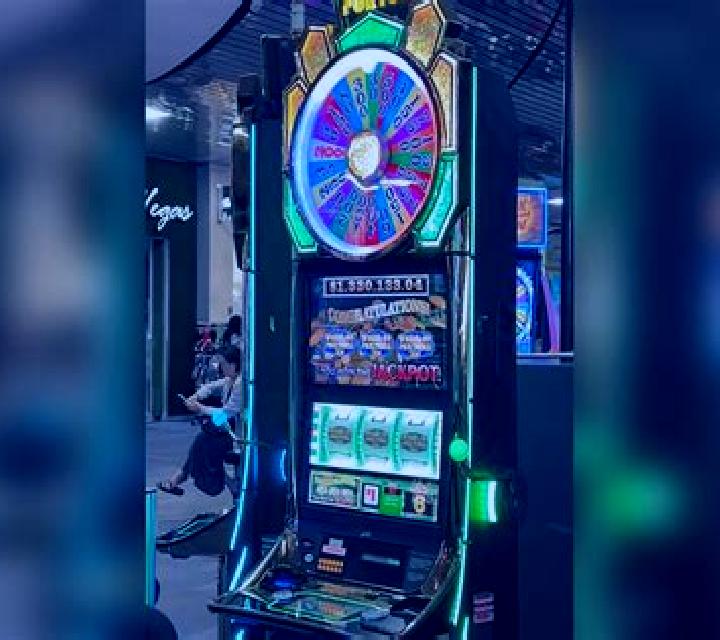 Tequila Wheel slot machine