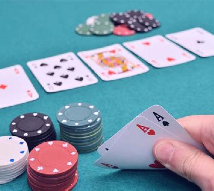 Texas Hold em (Micro Sova) slot machine