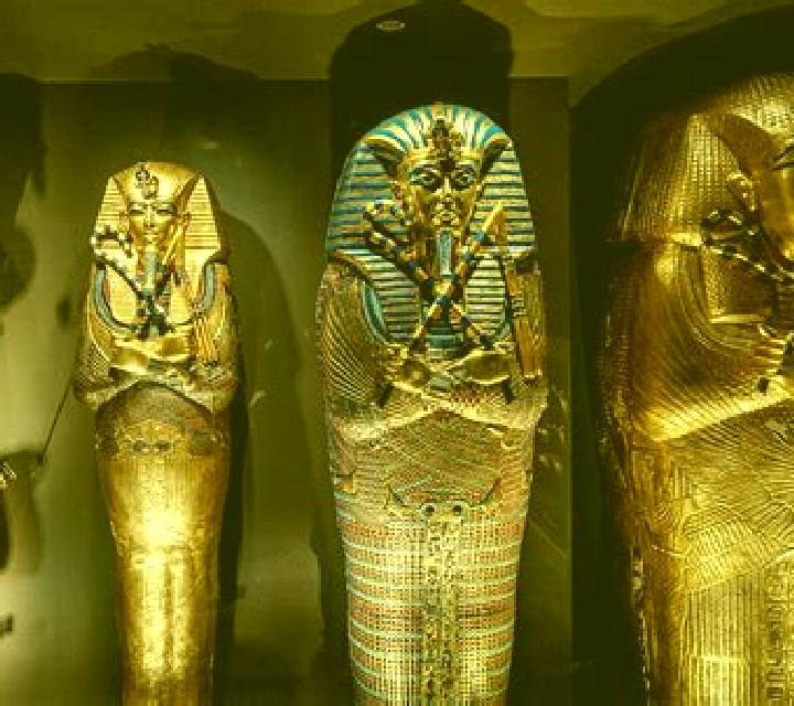 The 4 Tombs of Tutankhamun slot