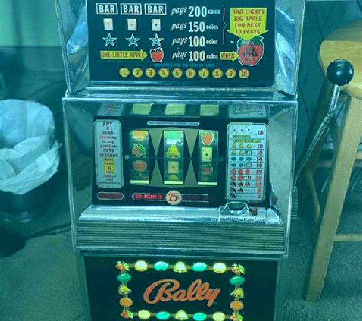 The Big One (Bally Wulff) online slot