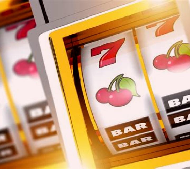 The Fabric 4 slot game