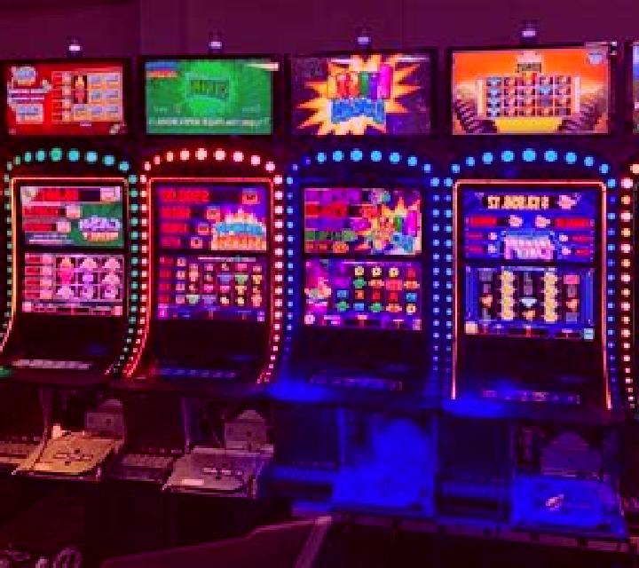 The Family slot machine