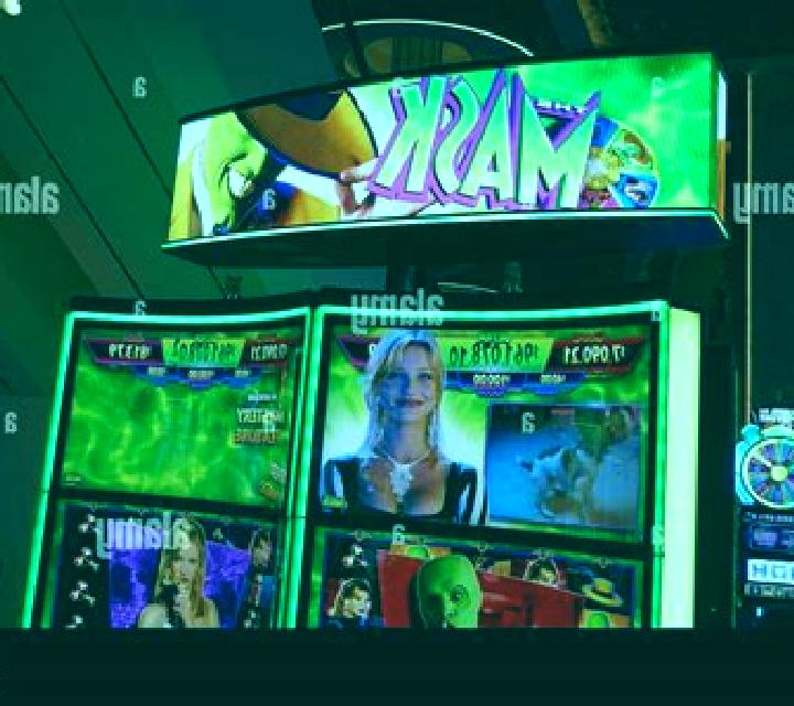 The Golden Mask slot machine