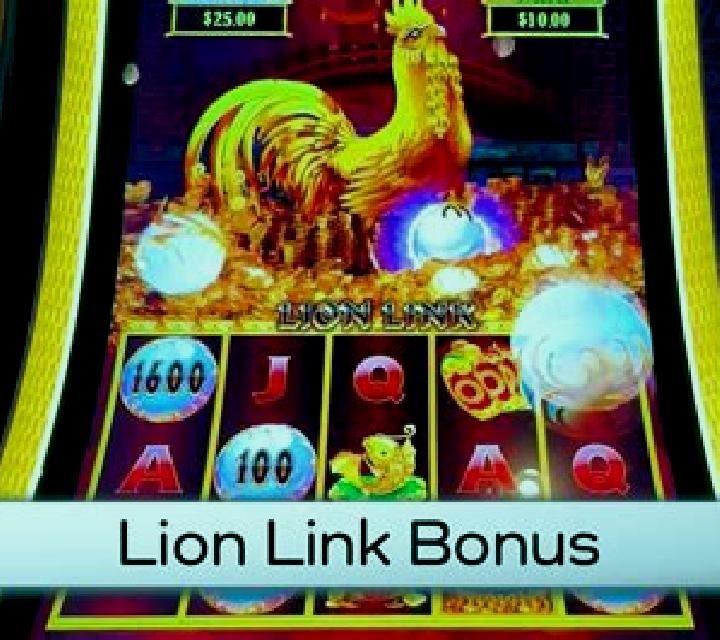 The Grand Rooster slot machine