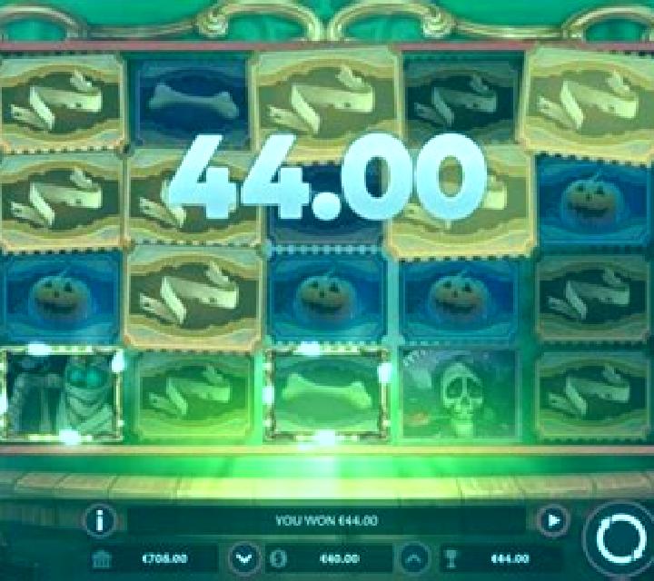 The Haunted Carnival slot machine