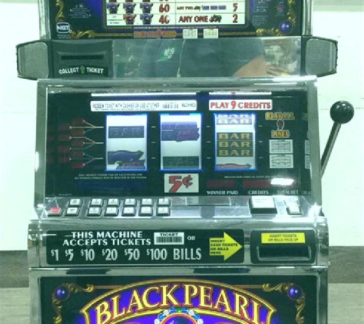 The Pearl slot machine