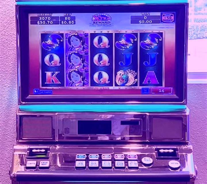 The Syndicate (111 Light Productions) slot machine