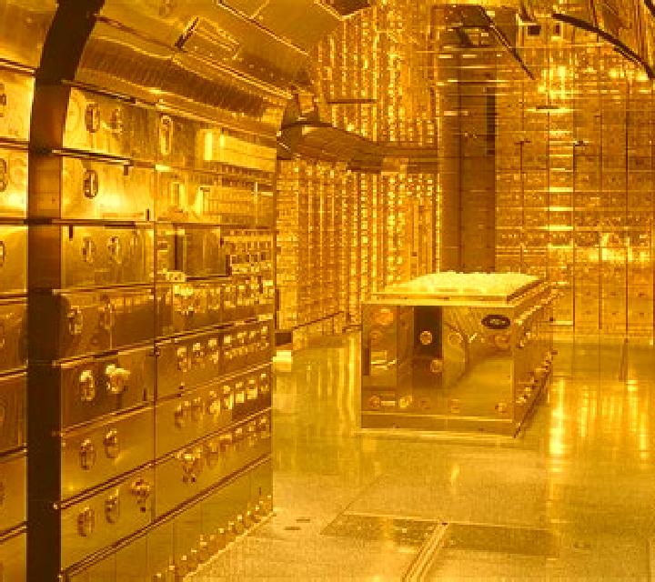 THE VAULT - Gold & Silver online slot