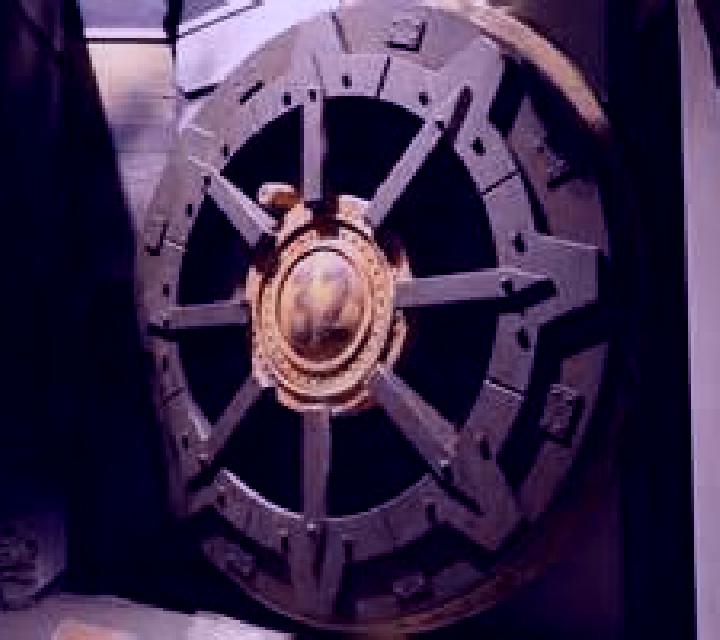 The Vault (Sidequest Studios) slot machine