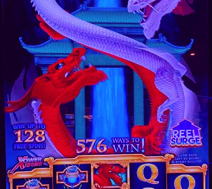 The Way of the Three Dragons slot machine