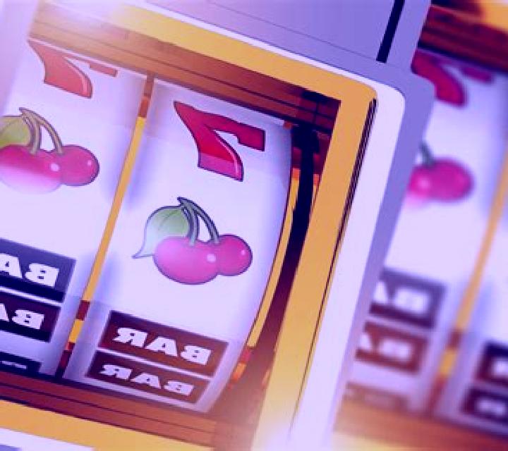 Them Cards slot machine