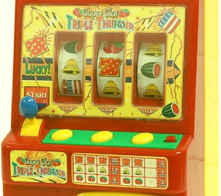 Three Toy slot machine