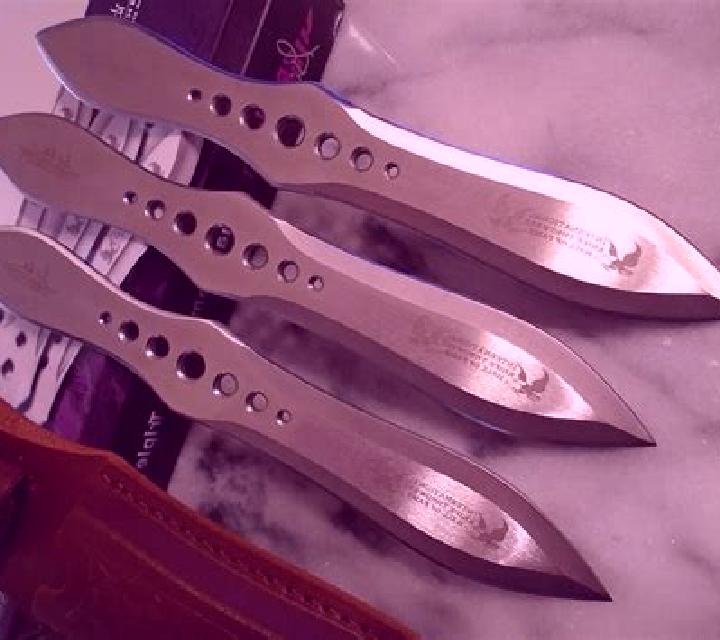Throwing Knife online slot