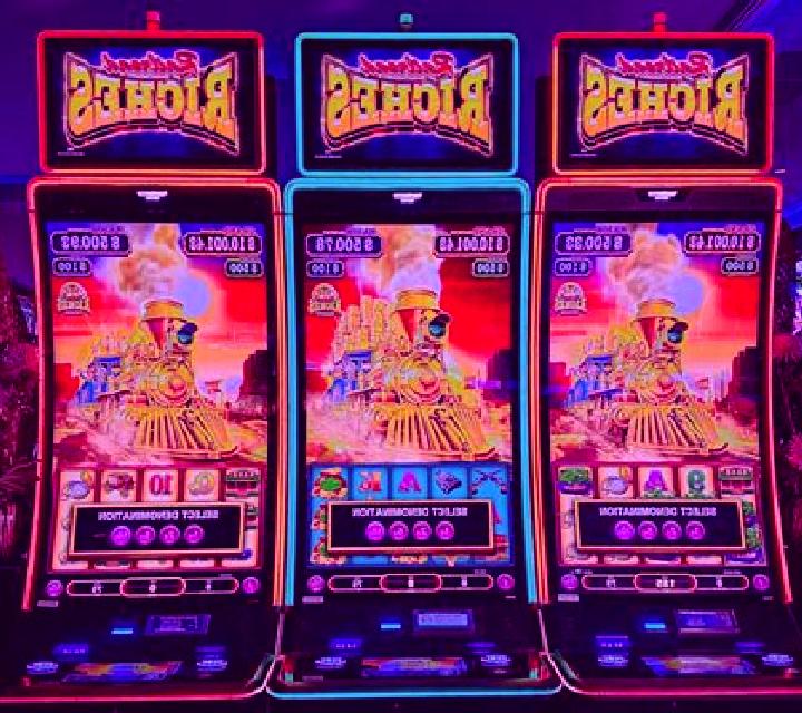 Tidal Riches slot machine
