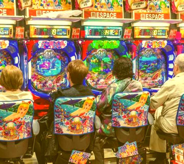 Tiki Pachinko slot machine