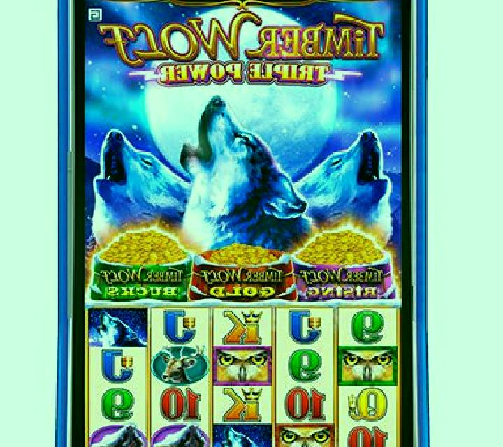 Timber Wolf Triple Power slot machine