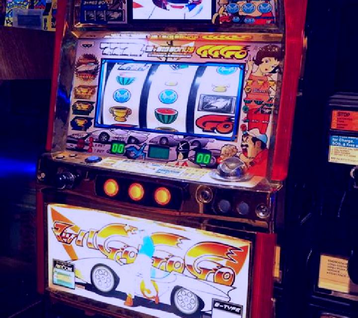 Tiny Racer slot machine