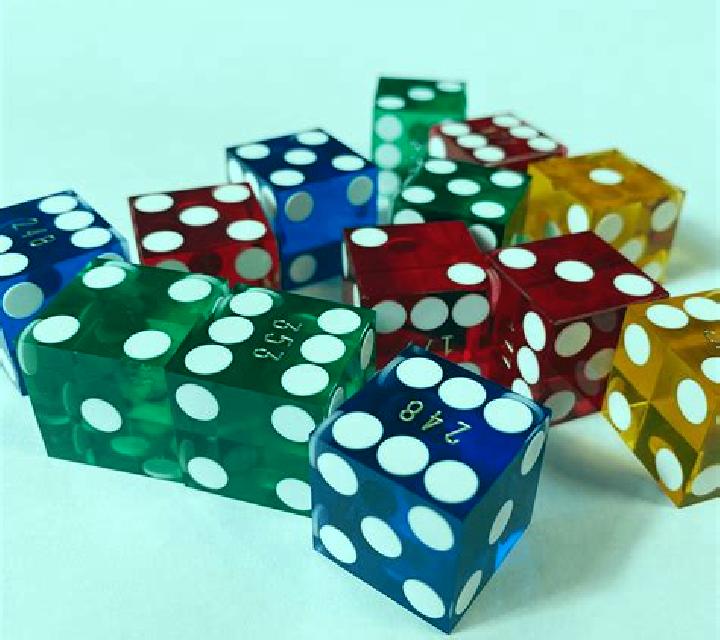Titan Dice slot game