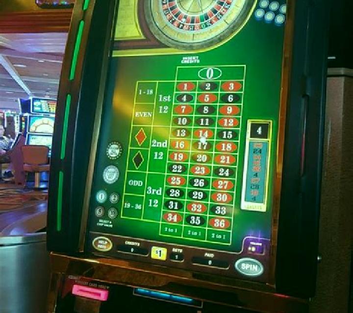Torii Roulette slot machine