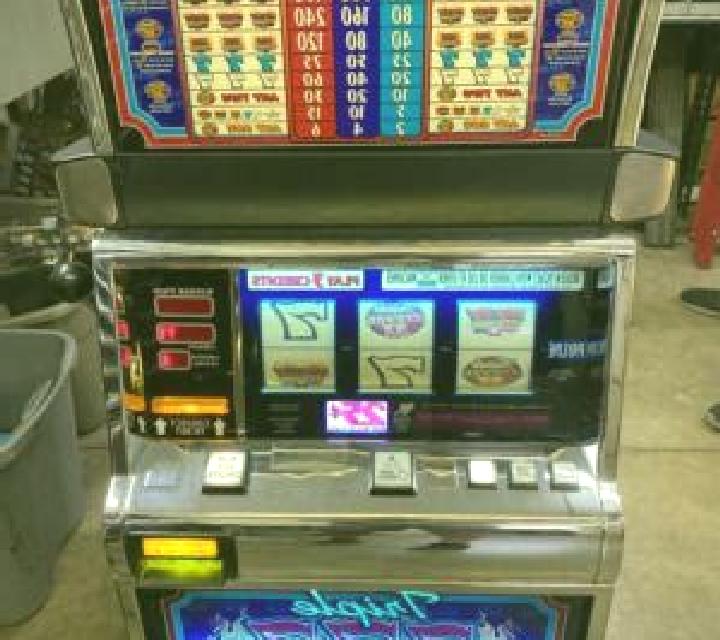 Toro 7s slot machine