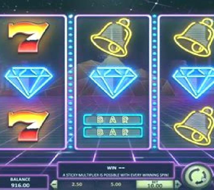 Total Overdrive slot machine