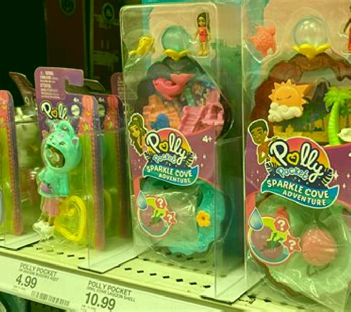 Treasured Toys online slot