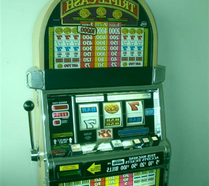 Triple Cash Wheel slot