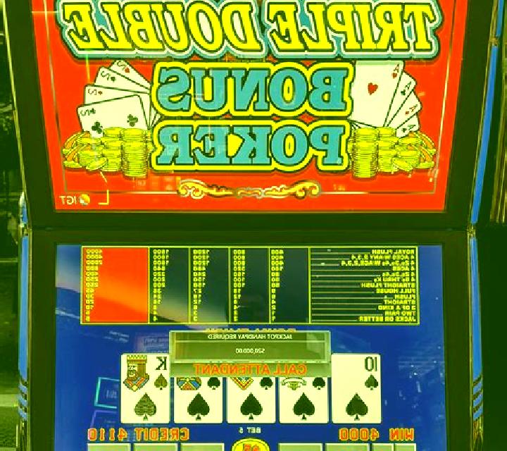 Triple Double Bonus slot game