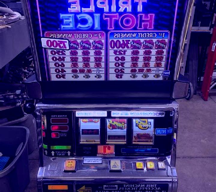 Triple Hot slot game