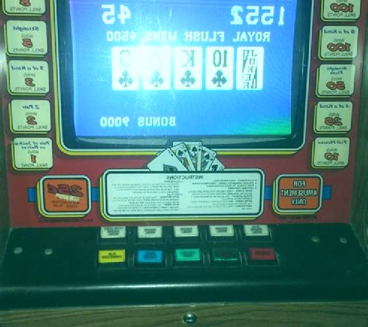 Turbo Poker slot game