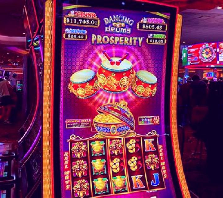 Two Tribes slot machine