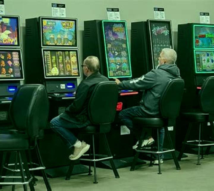 Up and Down online slot