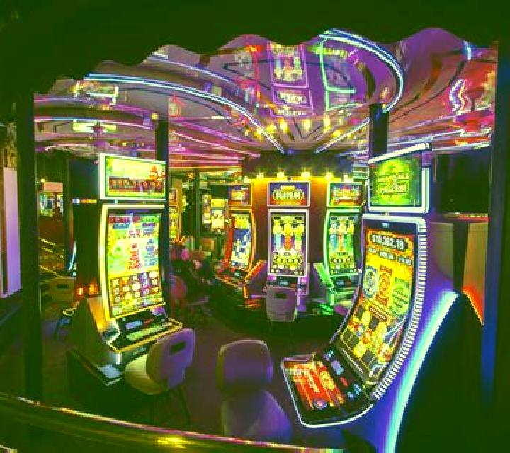 Up and Down slot game