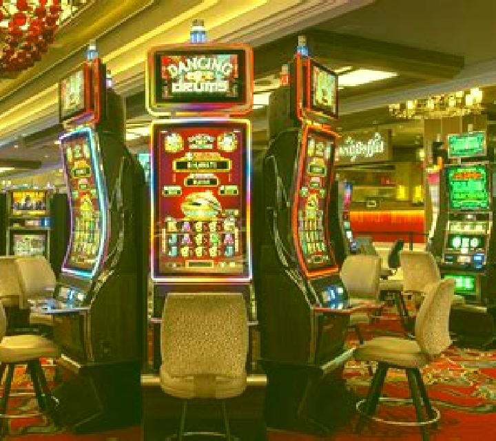 UpDown slot machine