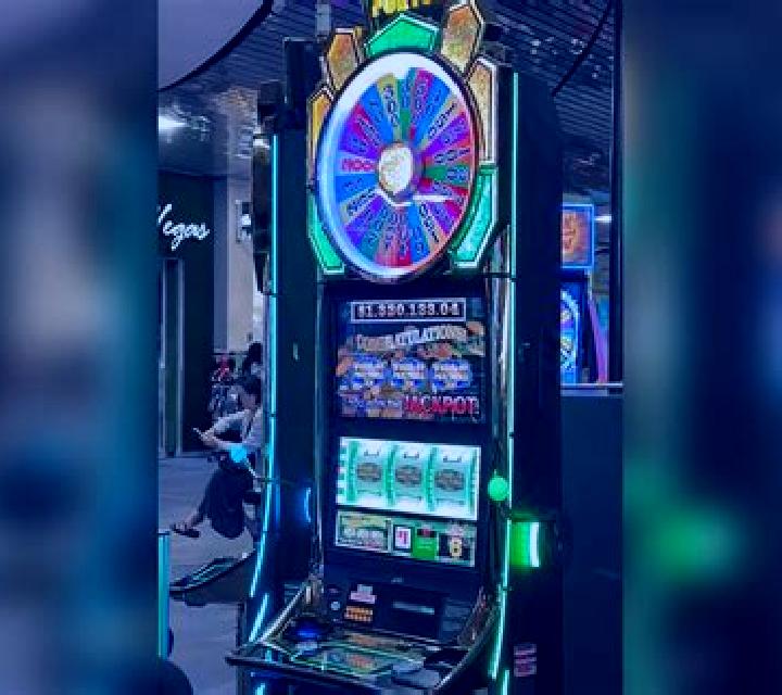 V-One slot