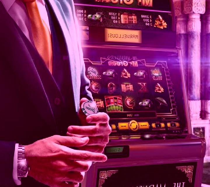 Vegas Adventures with Mr Green slot game