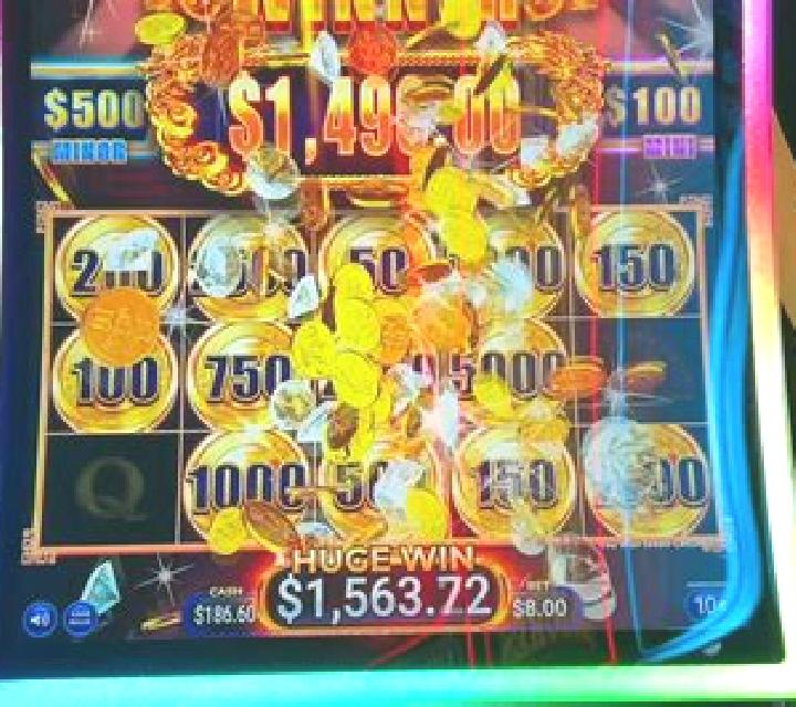 Vegas Hold and Win slot machine