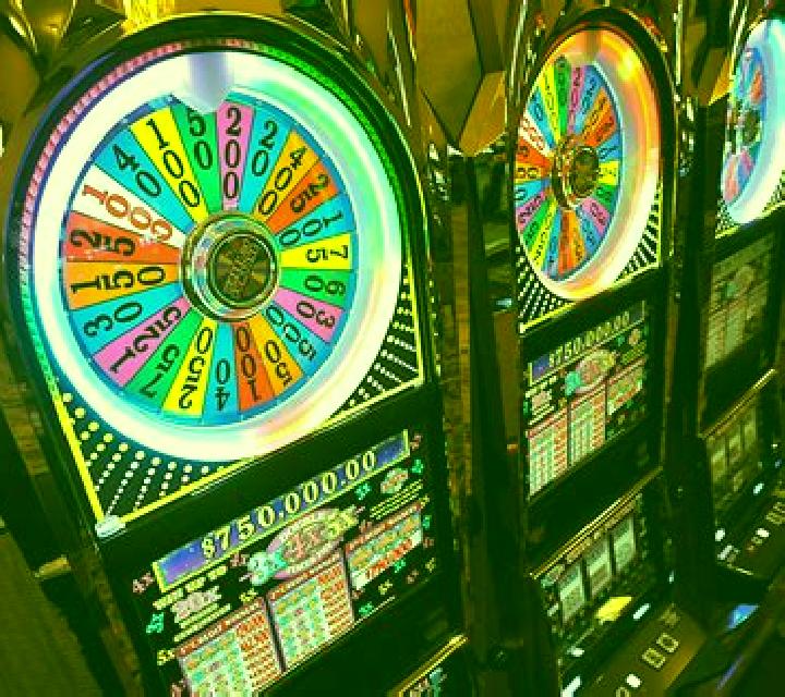 Vegas Kingmaker 20 slot machine