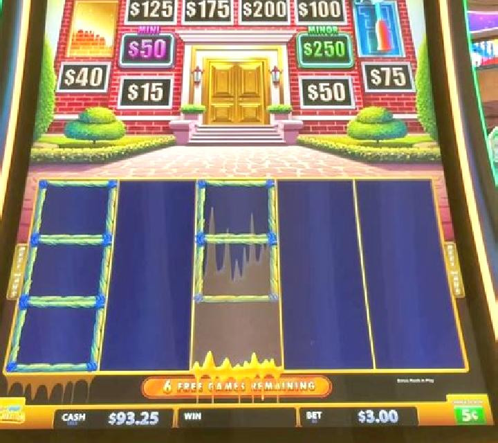Vegas Wilds slot machine