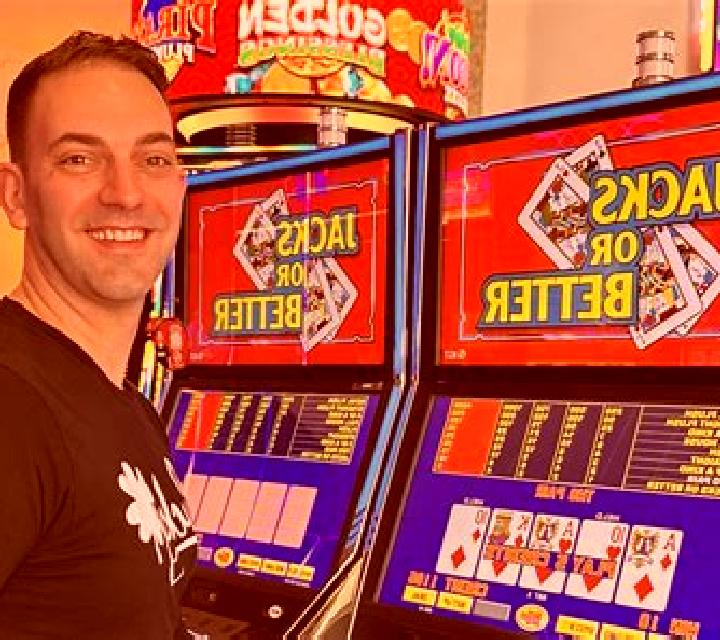 Video Poker (Atlas-V) slot machine