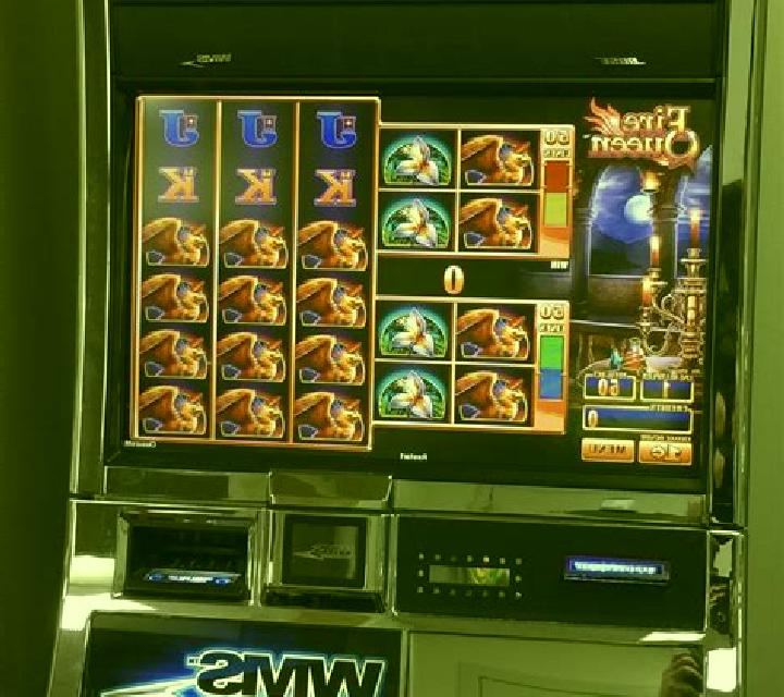 Viking Queen slot machine