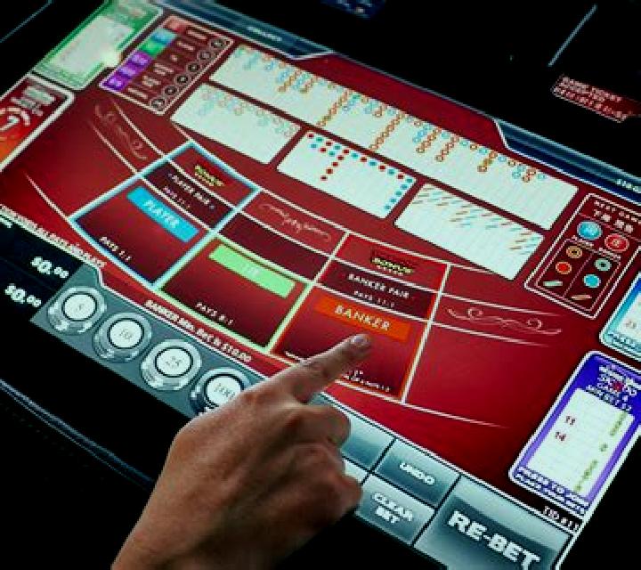 Virtual Baccarat slot machine