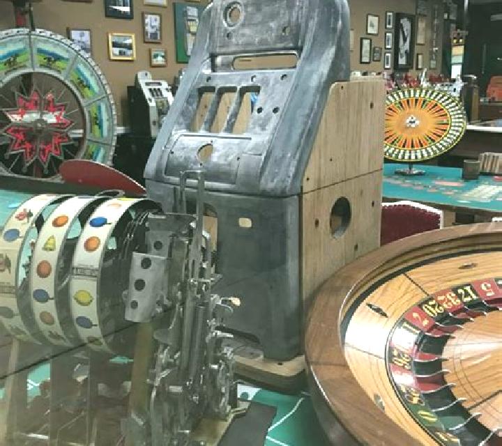 Virtual Space Roulette 120x slot machine